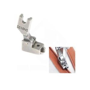 Chân Vịt Tra Khóa Kéo Giấu S518NS SUSEI, Chân Vịt 1 Kim Dạng Hẹp Cho Máy May Công Nghiệp Mũi Thẳng, Dẫn Hướng Giữa Giúp Theo Sát Rãnh Khóa, Hỗ Trợ May Khóa Giấu Cho Váy, Áo, Quần Và Trang Phục